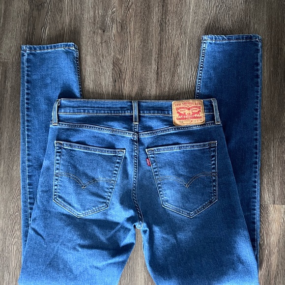 Mens Levi Jeans - Picture 3 of 3